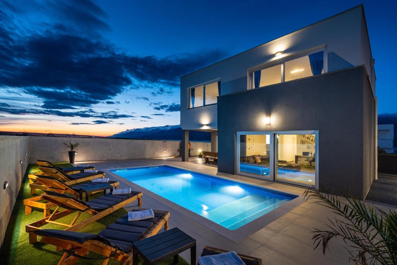 Luxury Villa Noemi Ražanac Kültér fotó