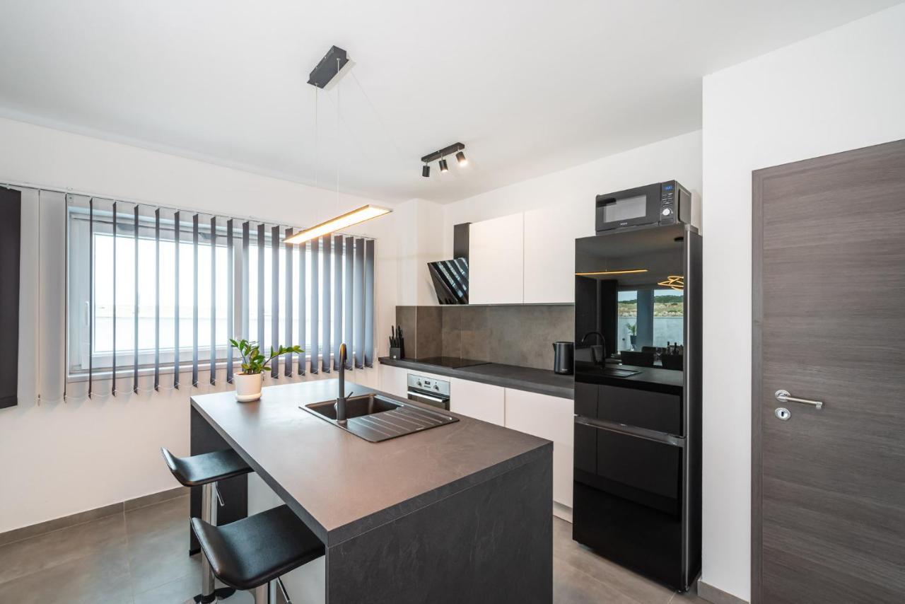 Luxury Villa Noemi Ražanac Kültér fotó