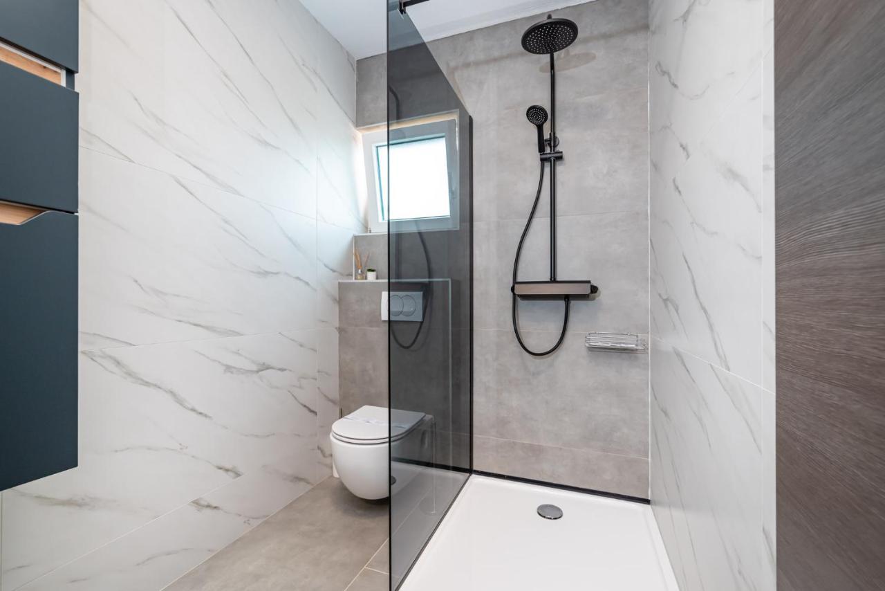 Luxury Villa Noemi Ražanac Kültér fotó